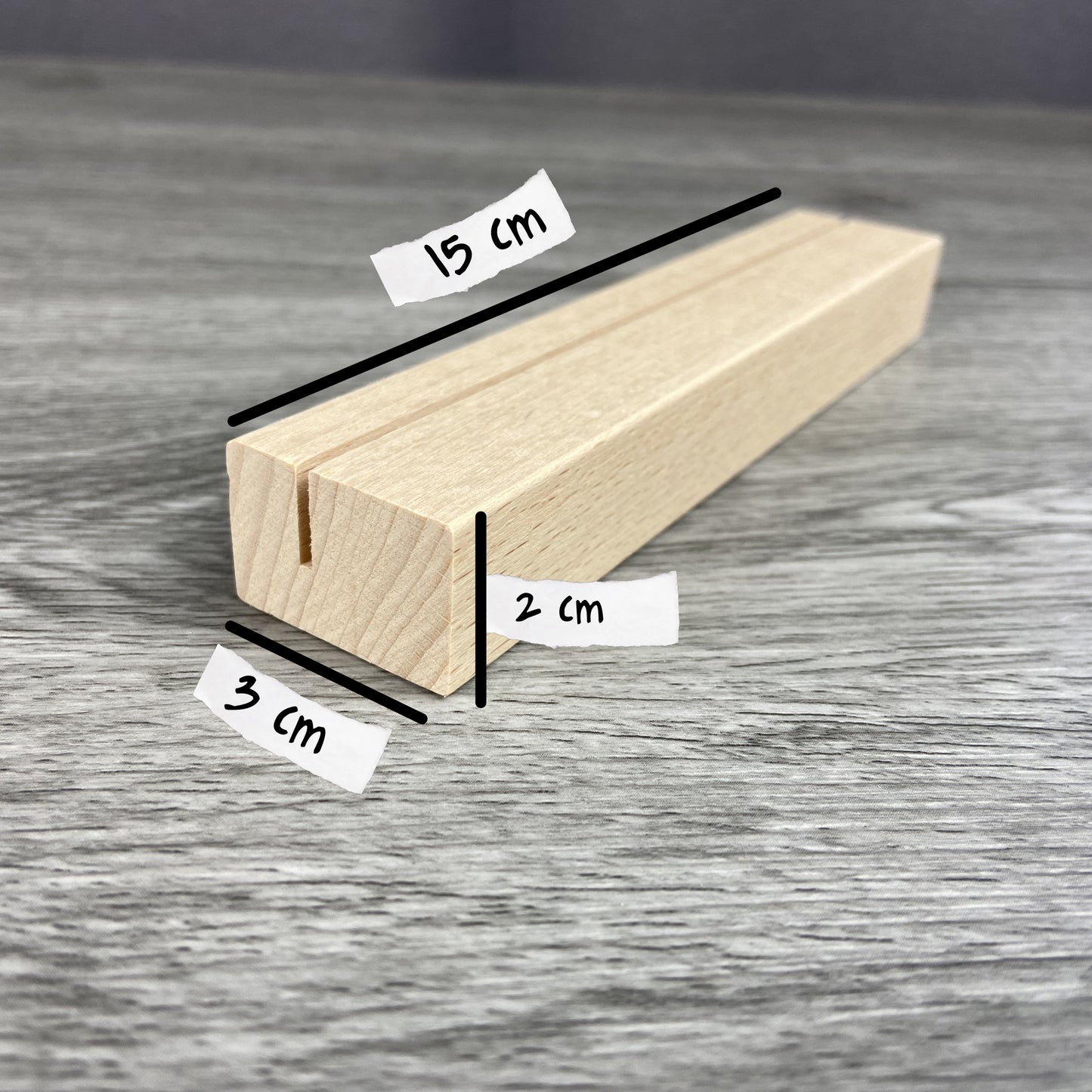 Größenangaben Kartenhalter aus Buchenholz mit individueller Gravur - Wunschtext - 15x3x2 cm