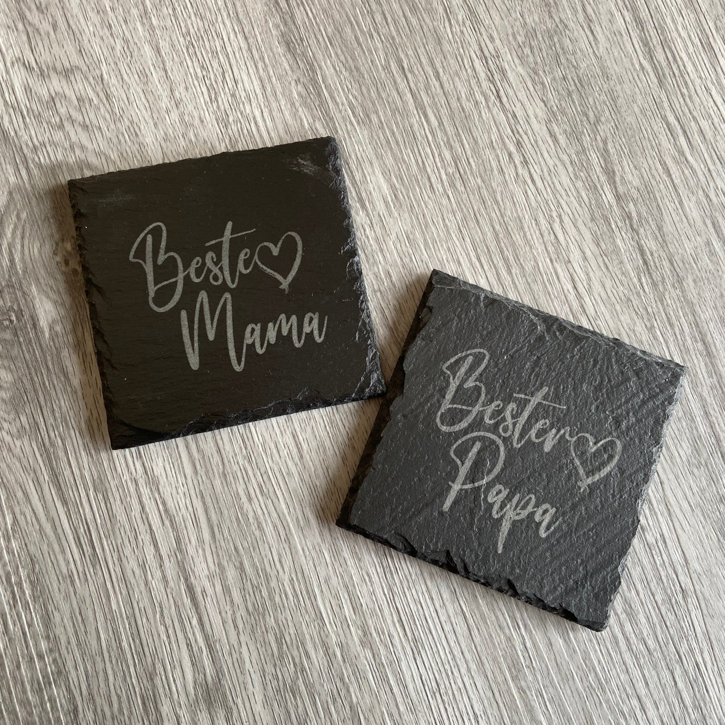 Schieferuntersetzer mit Gravur Beste Mama oder Bester Papa mit kleinem Herz in Schreibschrift schöne Geschenkidee zum Muttertag und Vatertag