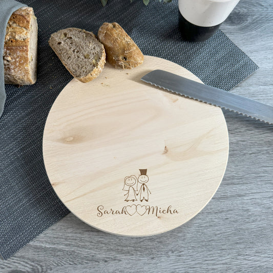 Schneidebrett mit Hochzeitspaar als Motiv inklusive individueller Namensgravur