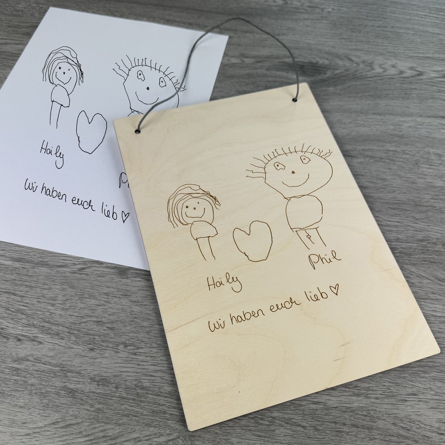 Holzschild Kinderkunstwerk Hochformat - Kinderzeichnung im Original graviert - Deisterwerke