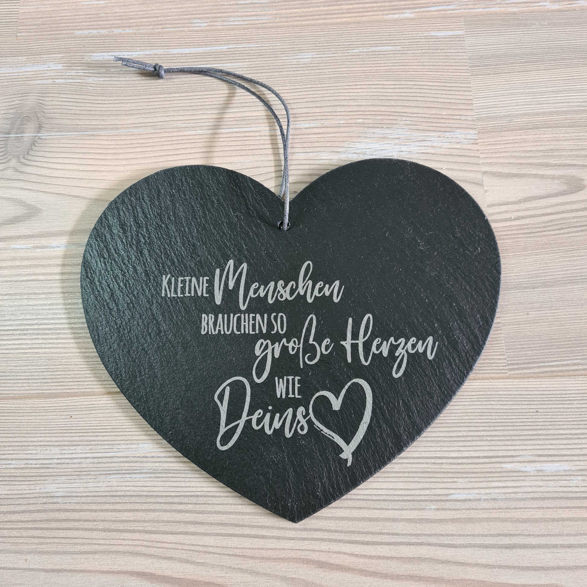 Schieferherz Abschied Tagesmutter/Tagesvater - inkl. Original-Handabdruck des Kindes - Deisterwerke