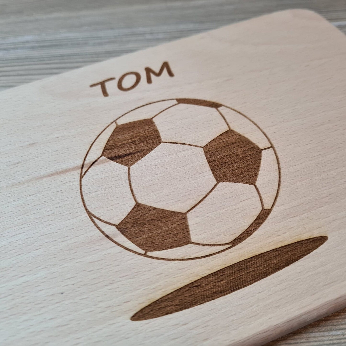 Brettchen "Fußball" - mit Name personalisiert - Deisterwerke