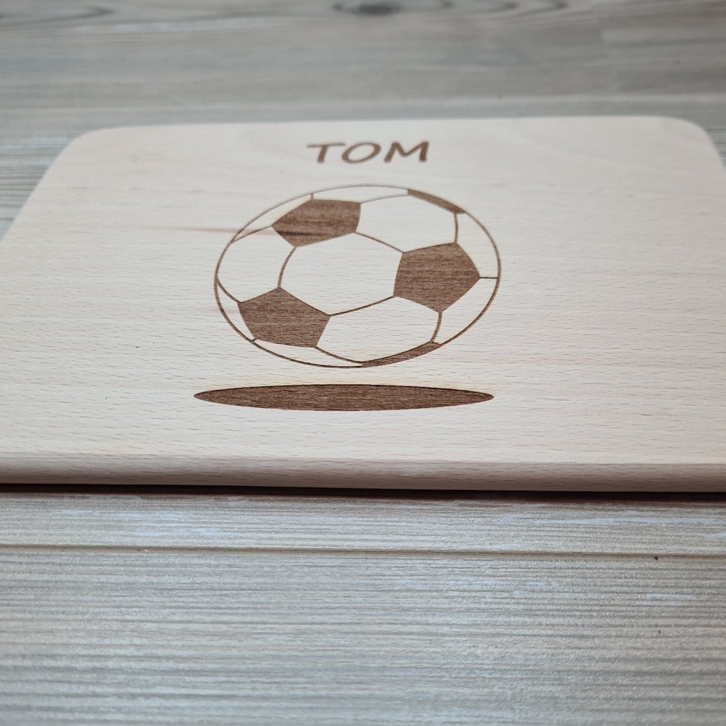 Brettchen "Fußball" - mit Name personalisiert - Deisterwerke