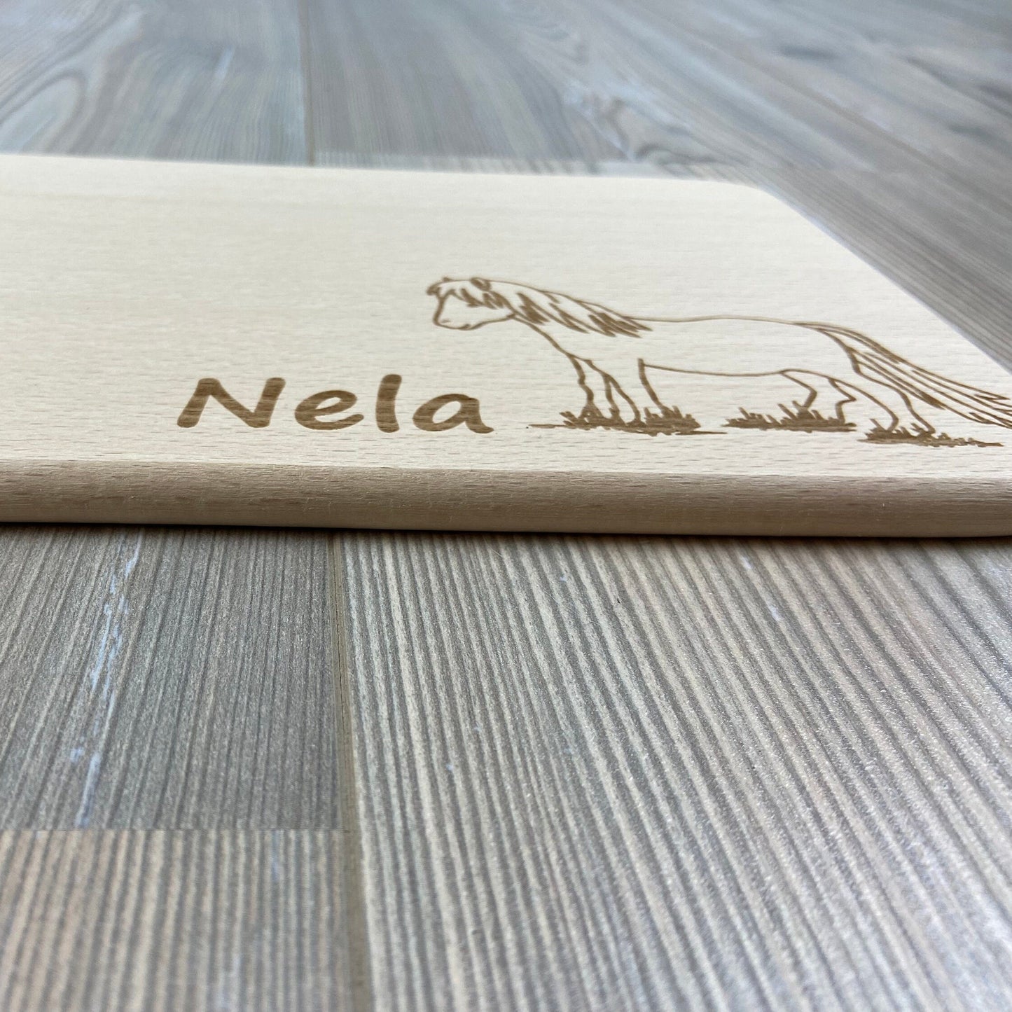 Brettchen "Pony" - mit Name personalisiert - Deisterwerke