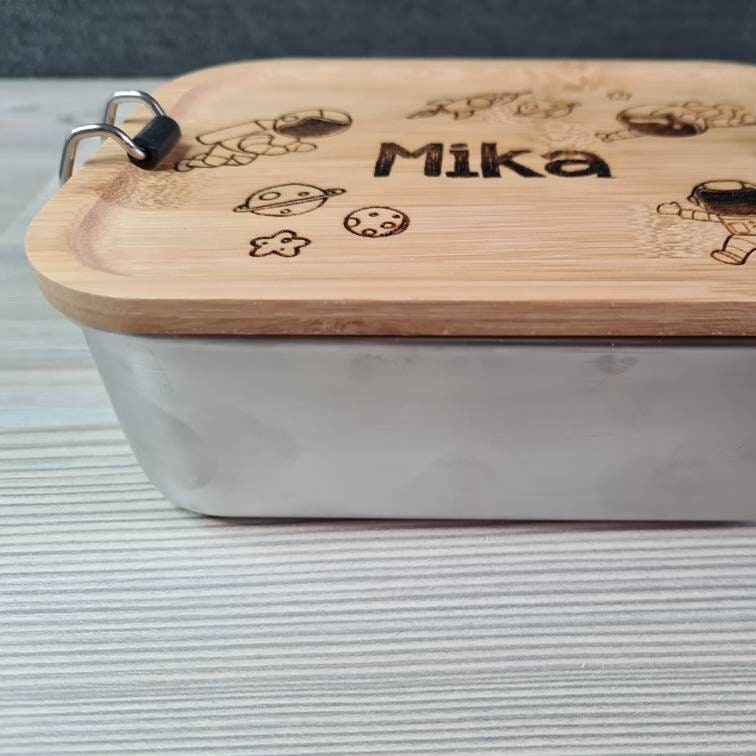 Lunchbox "Astronaut" - mit Name personalisiert - aus Edelstahl mit Bambusdeckel - Deisterwerke