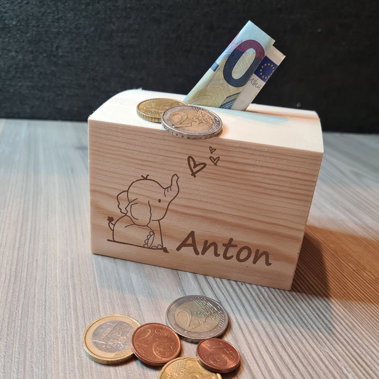 Spardose Truhe "Elefant" - mit Name personalisiert - Deisterwerke