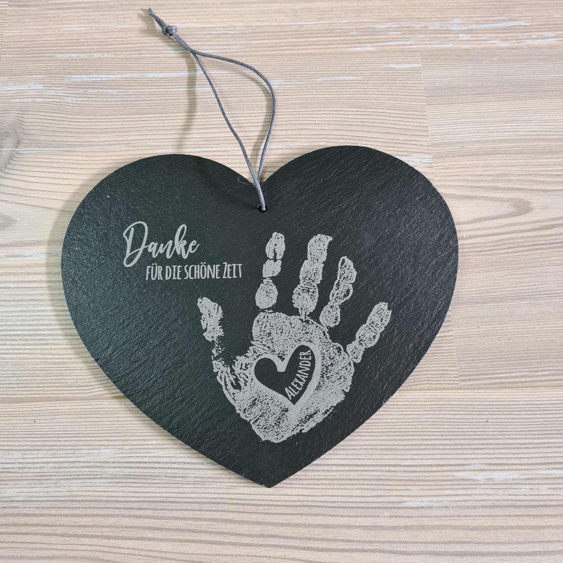 Schieferherz Abschied Tagesmutter/Tagesvater - inkl. Original-Handabdruck des Kindes - Deisterwerke
