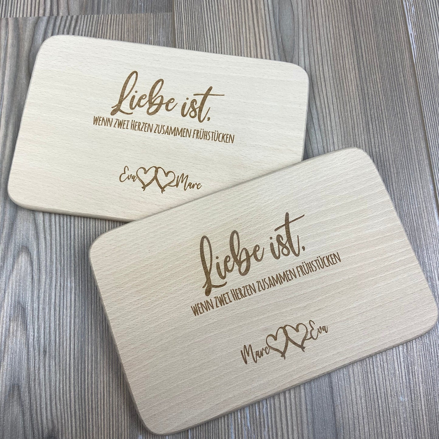 Partnerbrettchen 2er-Set Liebe ist... - für Verliebte, Pärchen, Geschenkidee zur Hochzeit - Deisterwerke