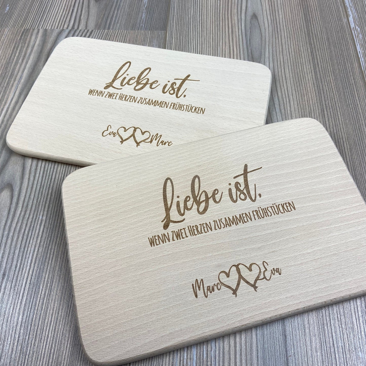 Partnerbrettchen 2er-Set Liebe ist... - für Verliebte, Pärchen, Geschenkidee zur Hochzeit - Deisterwerke