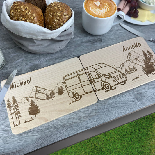 Partnerbrettchen 2er-Set Camper Van & Berge – personalisierte Frühstücksbrettchen mit Namen
