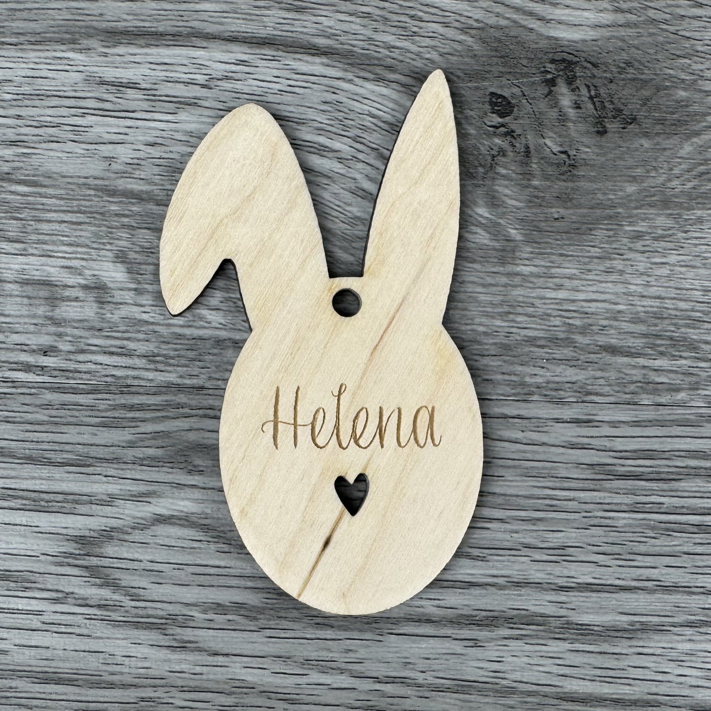 Anhänger Hasenohren - mit Name personalisiert - Deisterwerke - individuelle Gravur, Geschenkidee, besonderes Geschenk