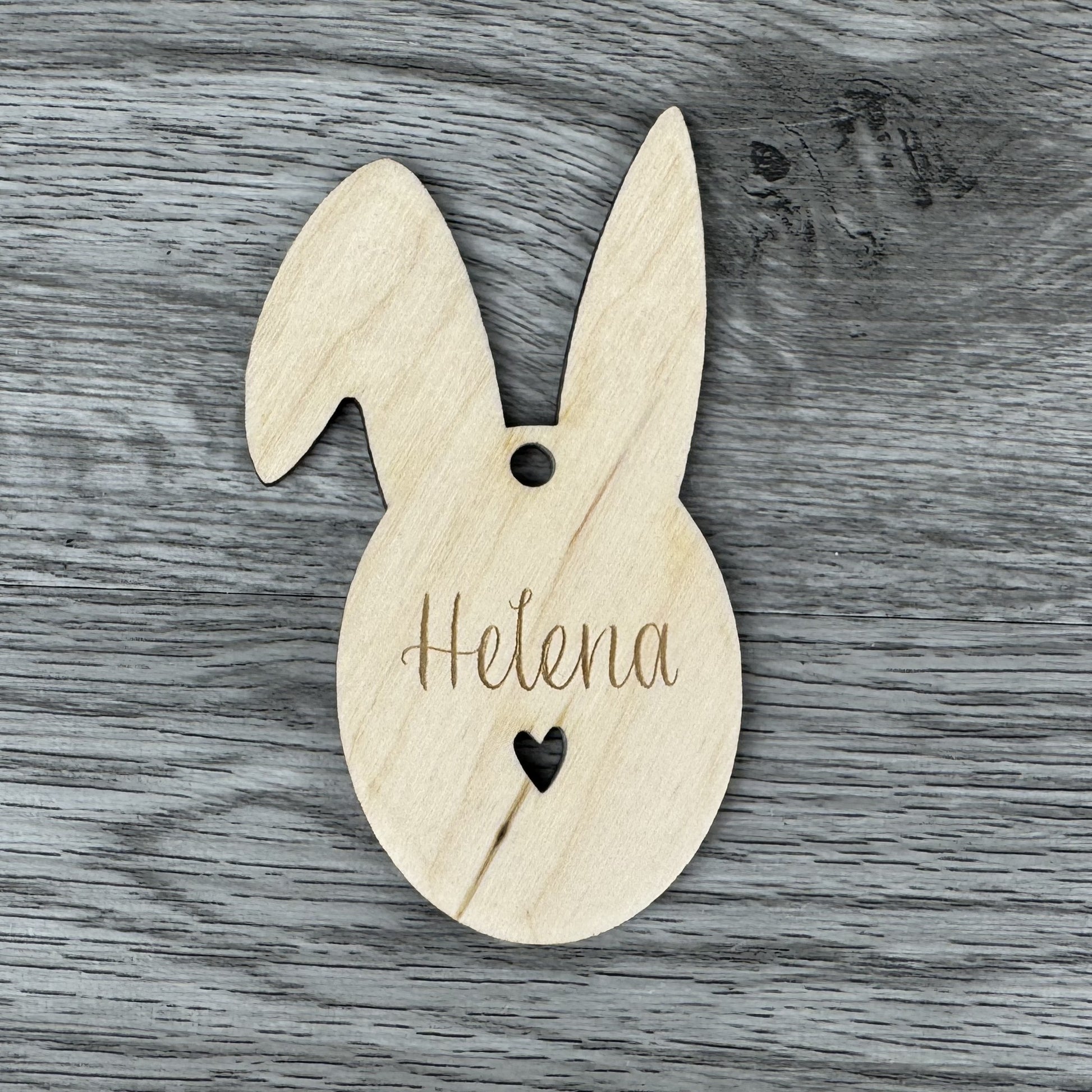 Anhänger Hasenohren - mit Name personalisiert - Deisterwerke - individuelle Gravur, Geschenkidee, besonderes Geschenk