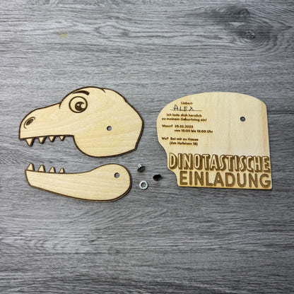 Einladungskarte Dino - aus Holz, individuell, besonders - Deisterwerke - individuelle Gravur, Geschenkidee, besonderes Geschenk