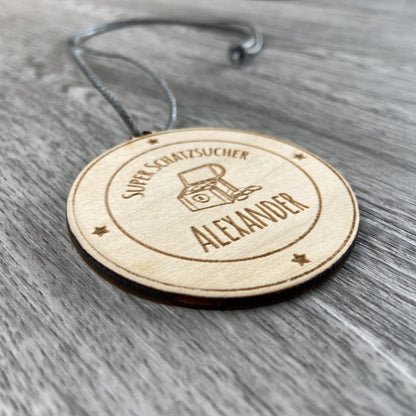 Medaille aus Holz super Schatzsucher Schatzsucherin mit Name personalisiert Schatzsuche Kindergeburtstag Geschenk für jedes Kind Schnitzeljagd Rallye individuelle Gravur auf Holz