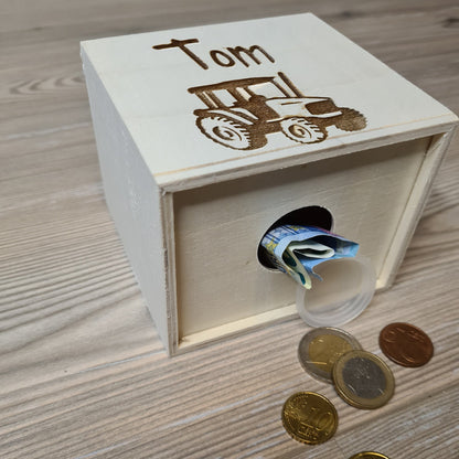 Spardose "Trecker" -  mit Name personalisiert - Deisterwerke