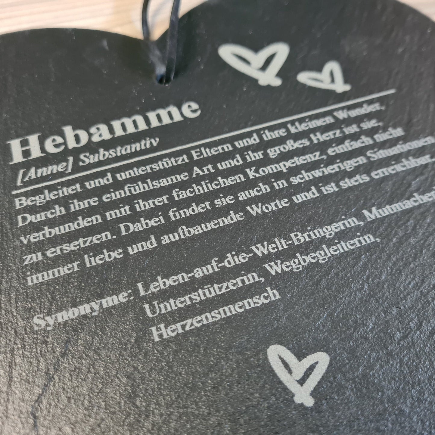 Schieferherz Definition "Hebamme" - personalisiert mit Name und Gravur auf Rückseite