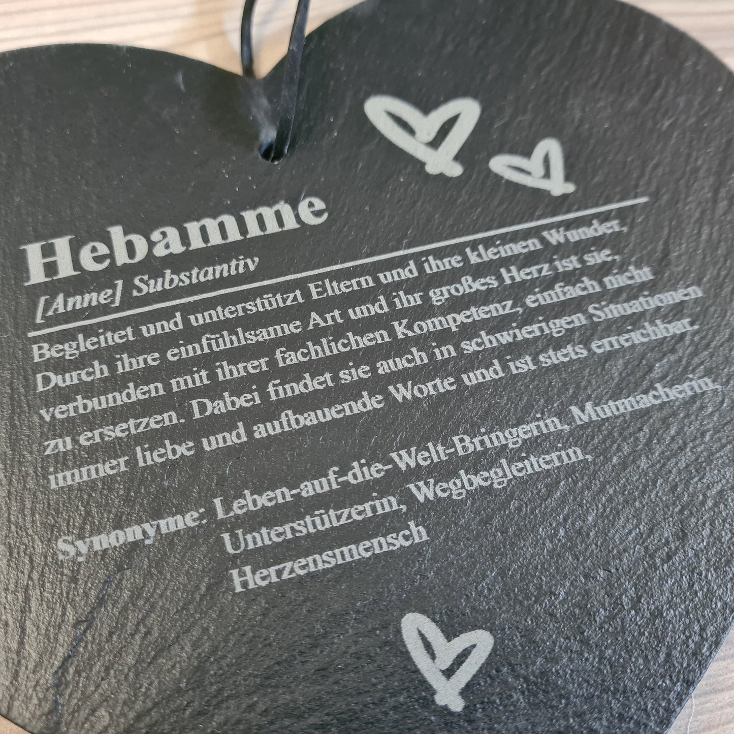 Schieferherz Definition "Hebamme" - personalisiert mit Name und Gravur auf Rückseite